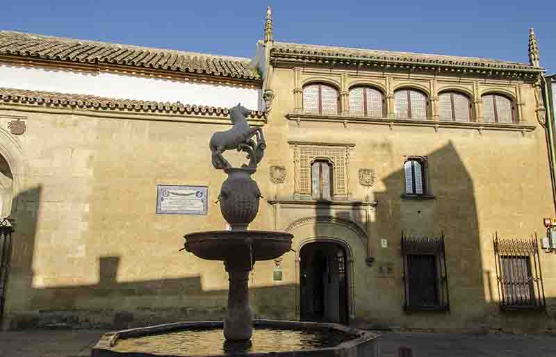 Córdoba 113 - plaza del Potro.jpg